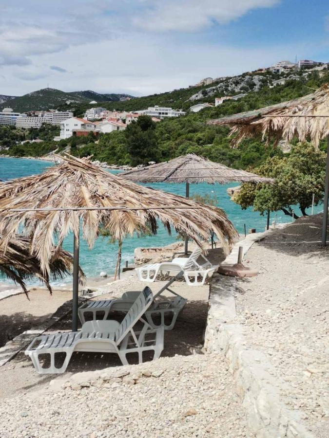 Beautiful Fully Renovated Apartment By The Sea, Large Balcony With Enchanting Views Neum Exteriér fotografie